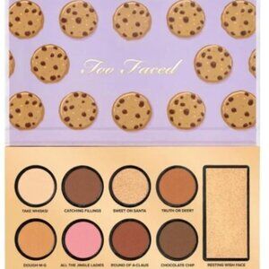 Too Faced Christmas Bake Shoppe Chocolate Chip Palette